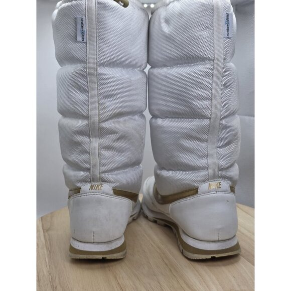 Nike AIR Mid Rise Boots - Womens SIZE 6 - White/Gold Winter Snow Boots - Picture 6 of 9
